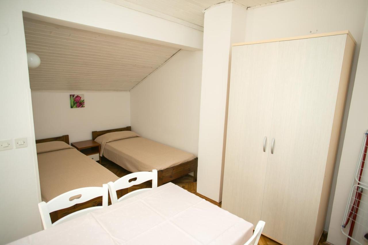 Apartments Ostrea - Ana Novalja Buitenkant foto